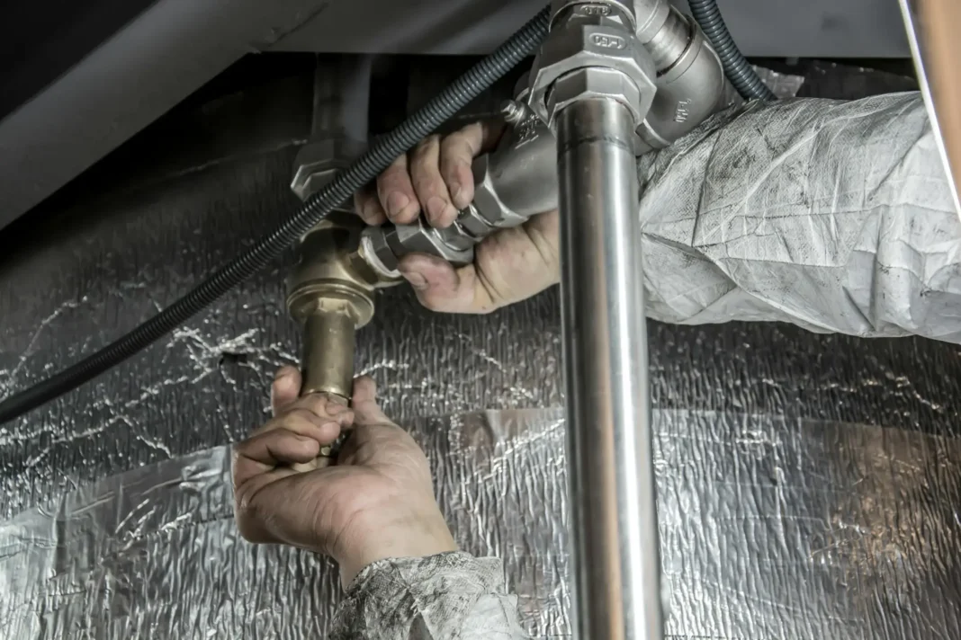 Upgrading Your Water Heater With Help From a Plumber (1)