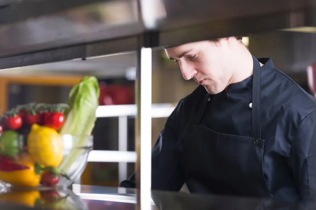 From Kitchen to Courtroom: Understanding Wrongful Dismissal in the Food Service Sector