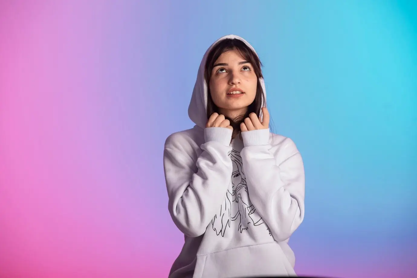 5 Essential Features to Have in Custom Hoodies