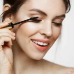 What Can You Expect in the First Few Weeks of Using a Lash Serum