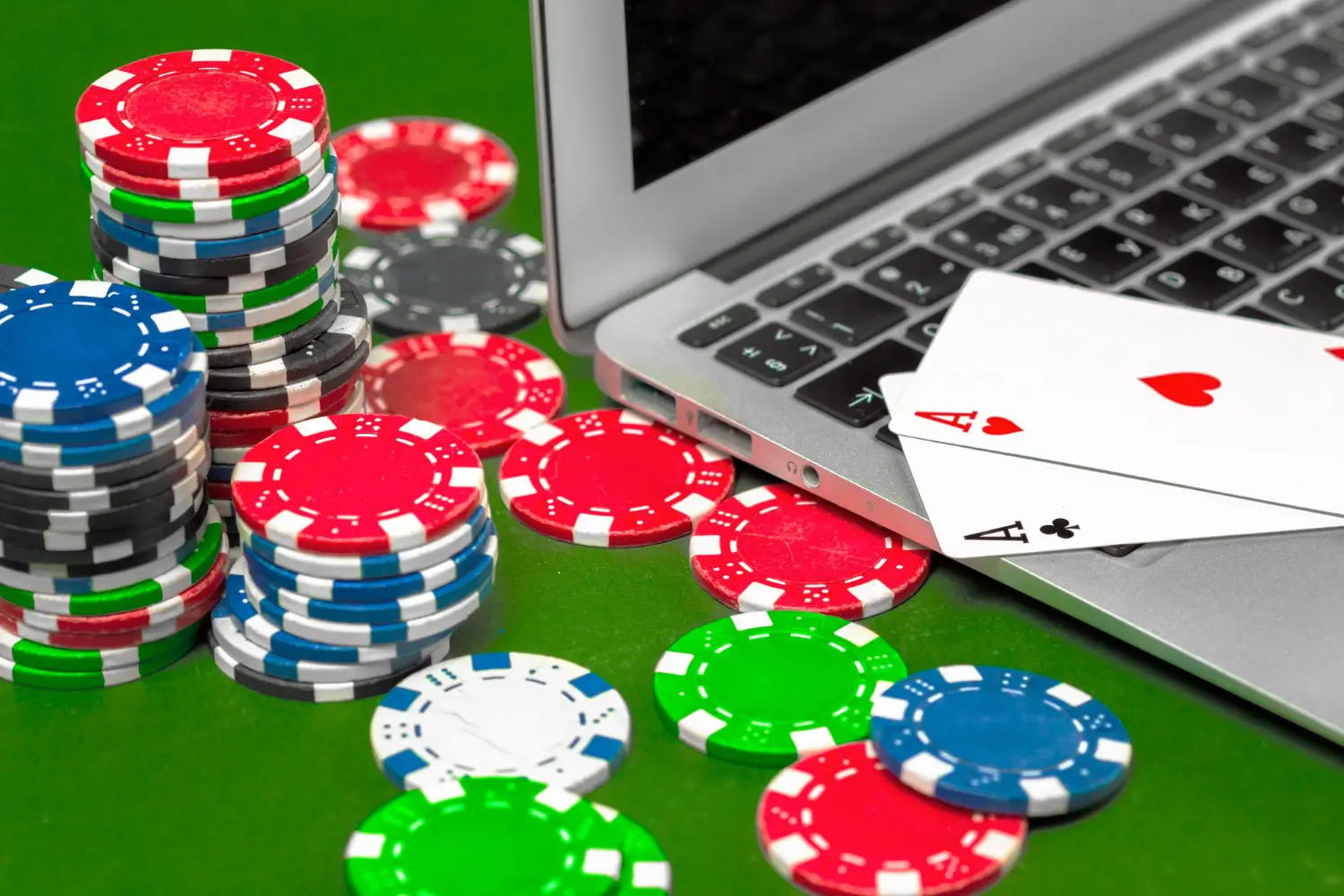 Poker, Game Theory and the Modern NFL Playbook